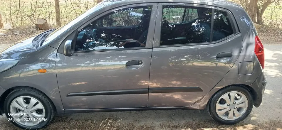 i10