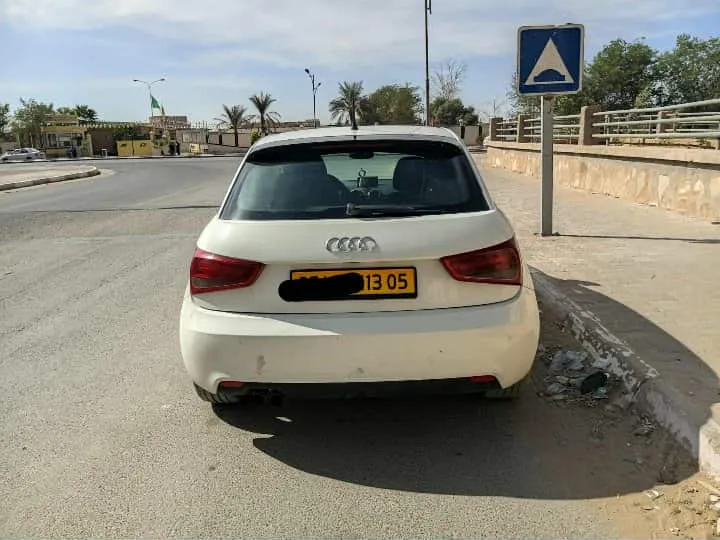 صورة السيارة