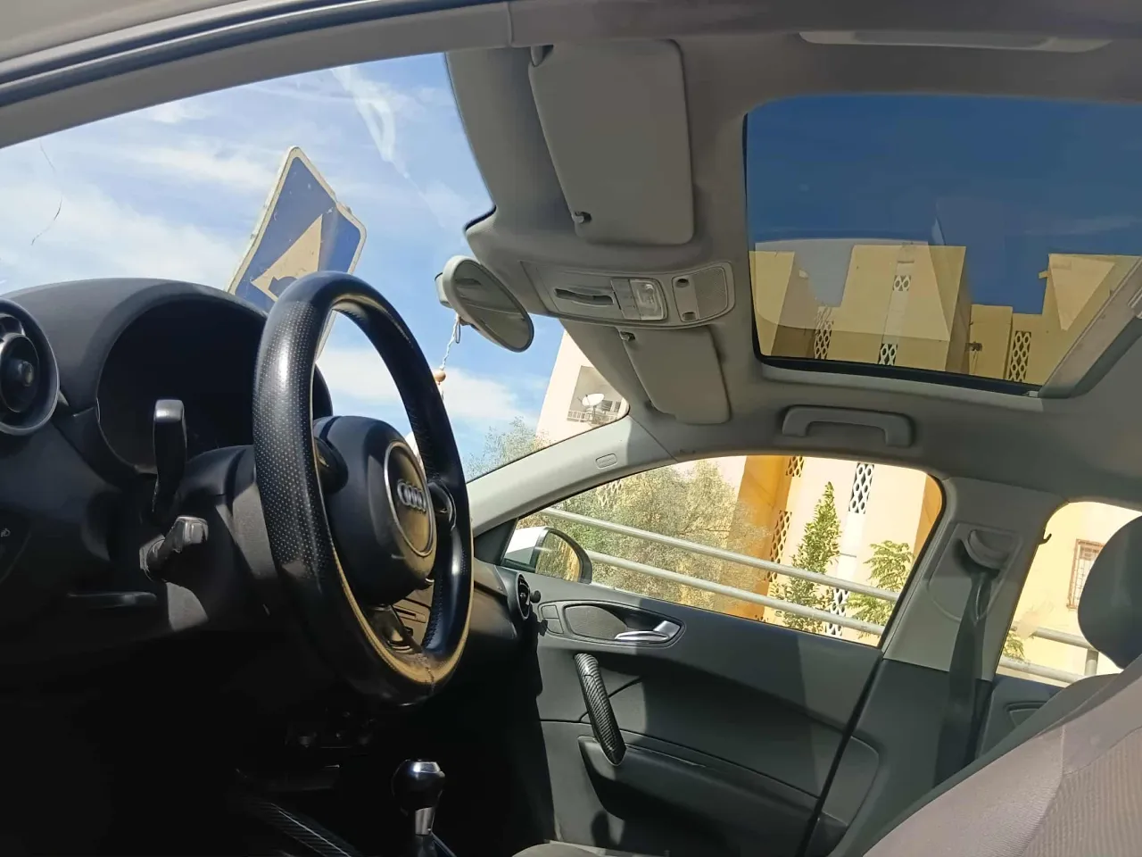 صورة السيارة