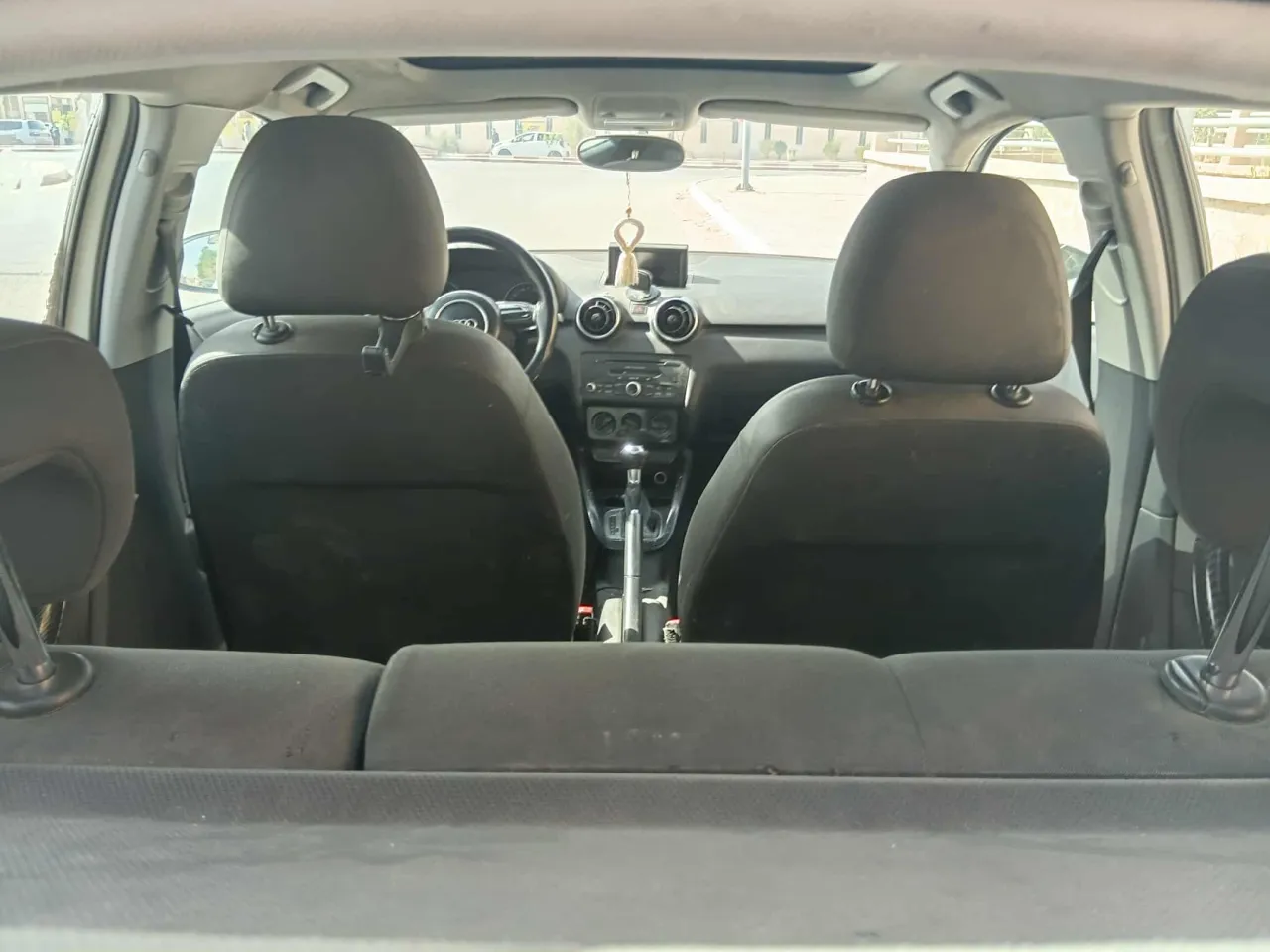 صورة السيارة