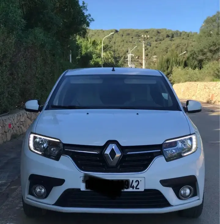 صورة السيارة