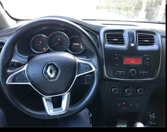 صورة السيارة