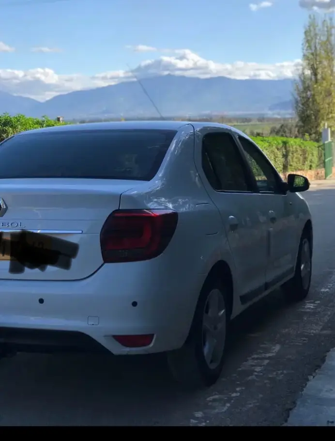 صورة السيارة